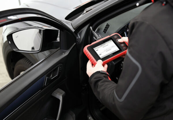 Appareil de diagnostic CRP 129 EVO avec des mises à jour à vie ! – Image 3